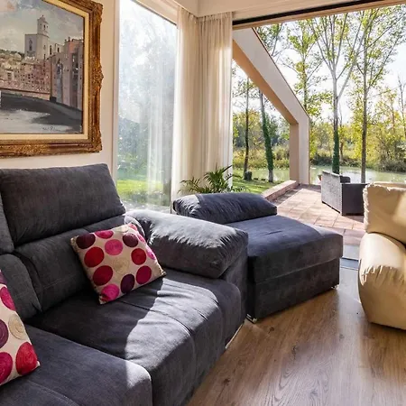 Can Guixera Casa Rural En El Pla De Lestany Girona